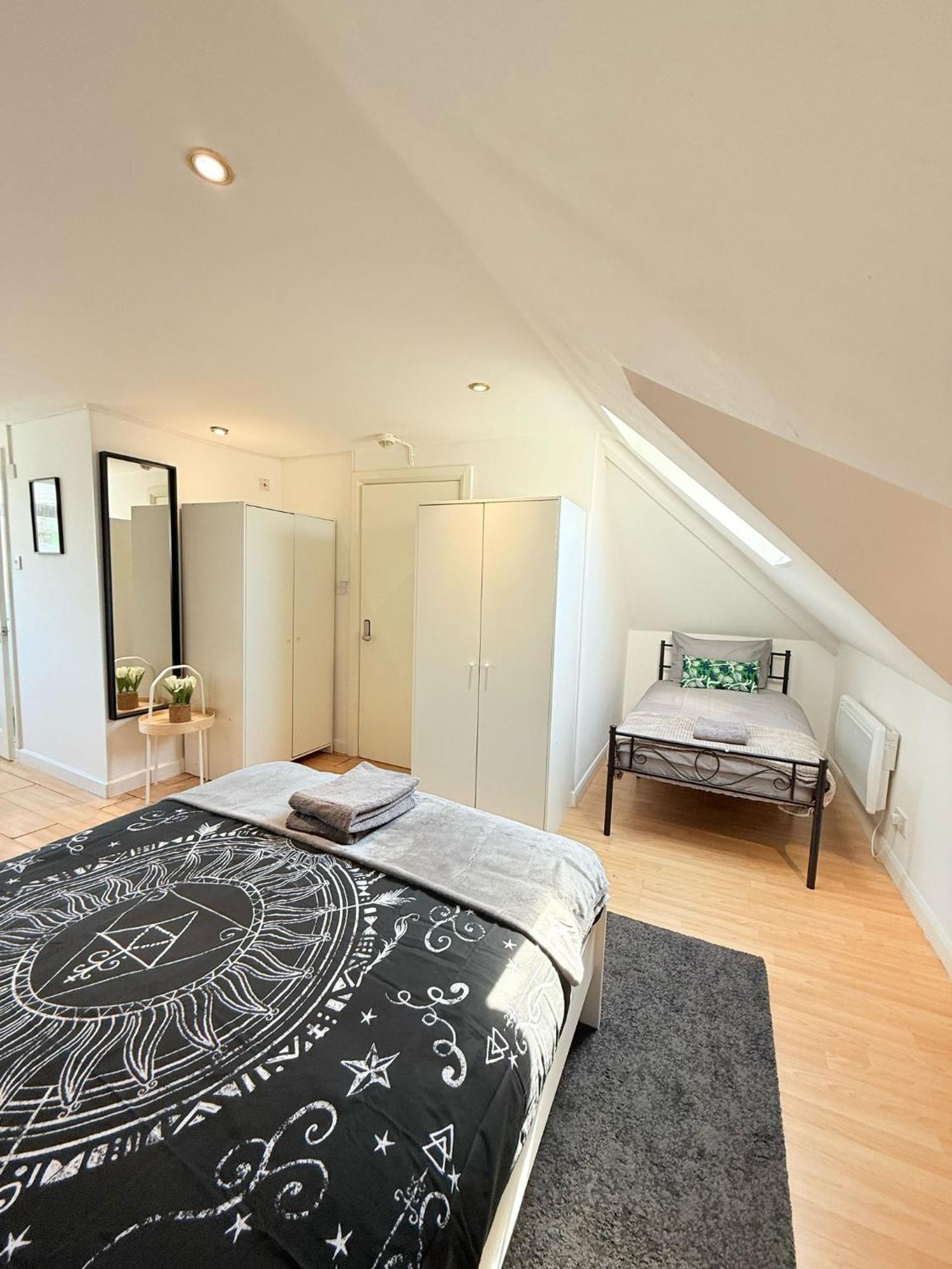 Wembley Rooms Лондон Екстериор снимка