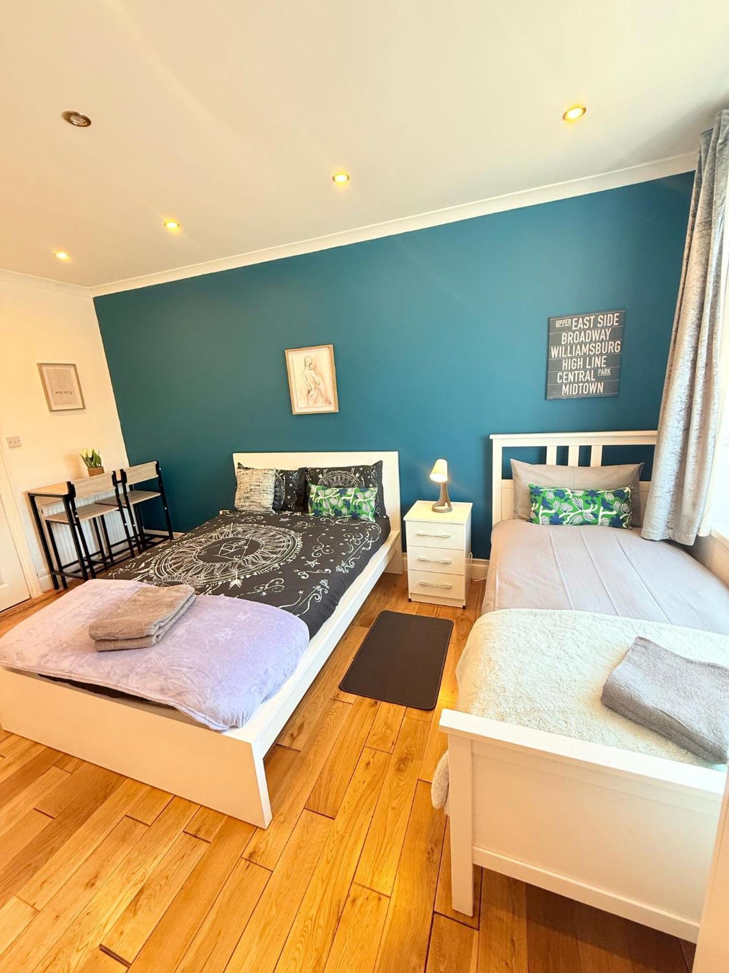 Wembley Rooms Лондон Екстериор снимка