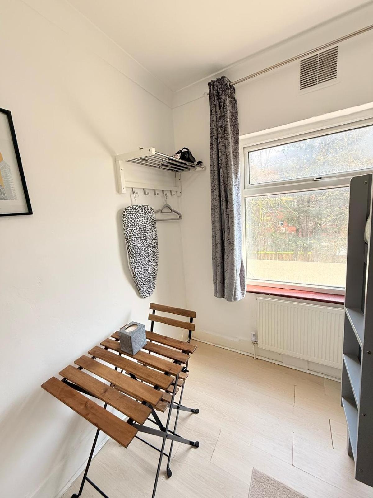 Wembley Rooms Лондон Екстериор снимка
