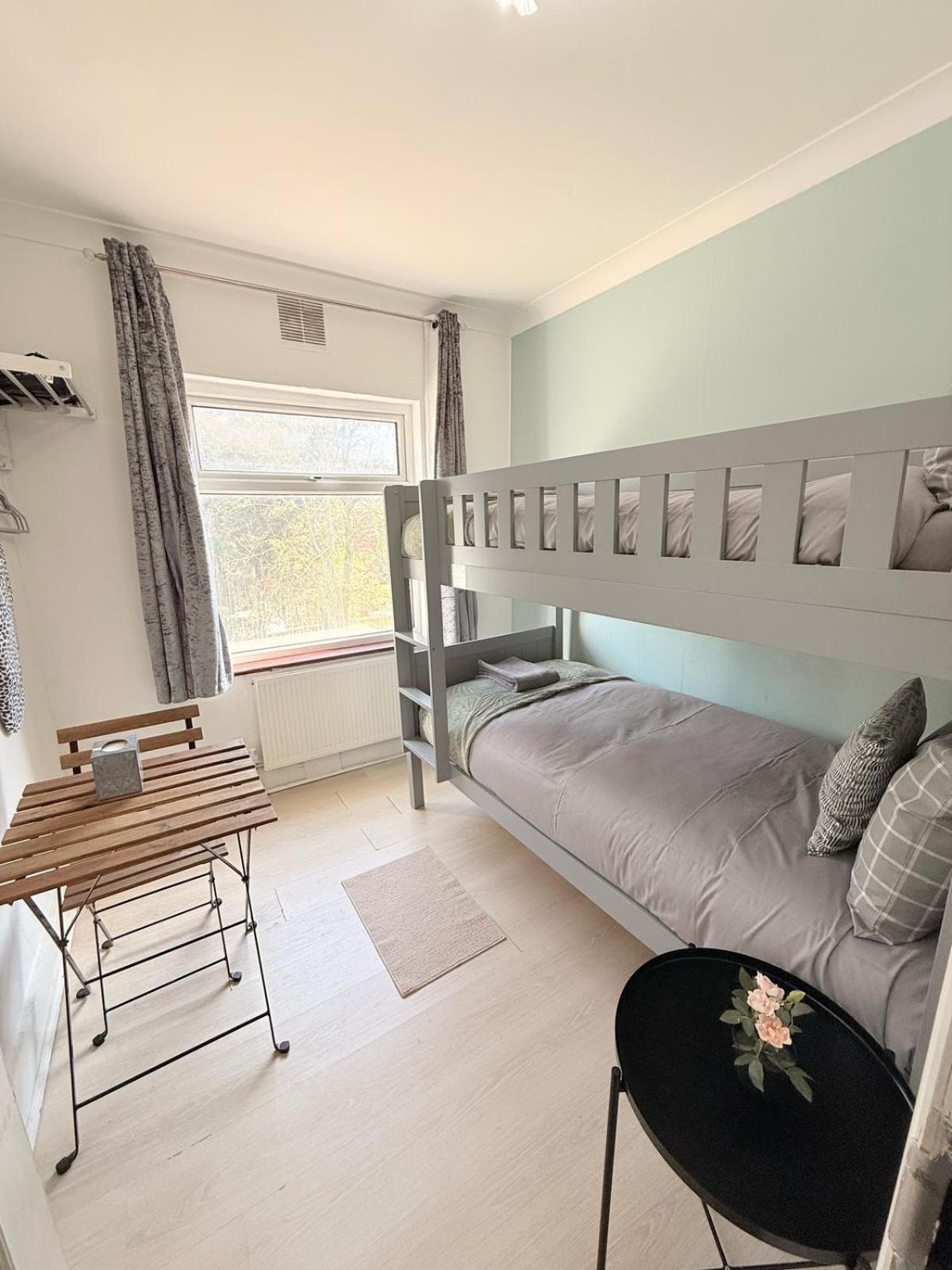 Wembley Rooms Лондон Екстериор снимка