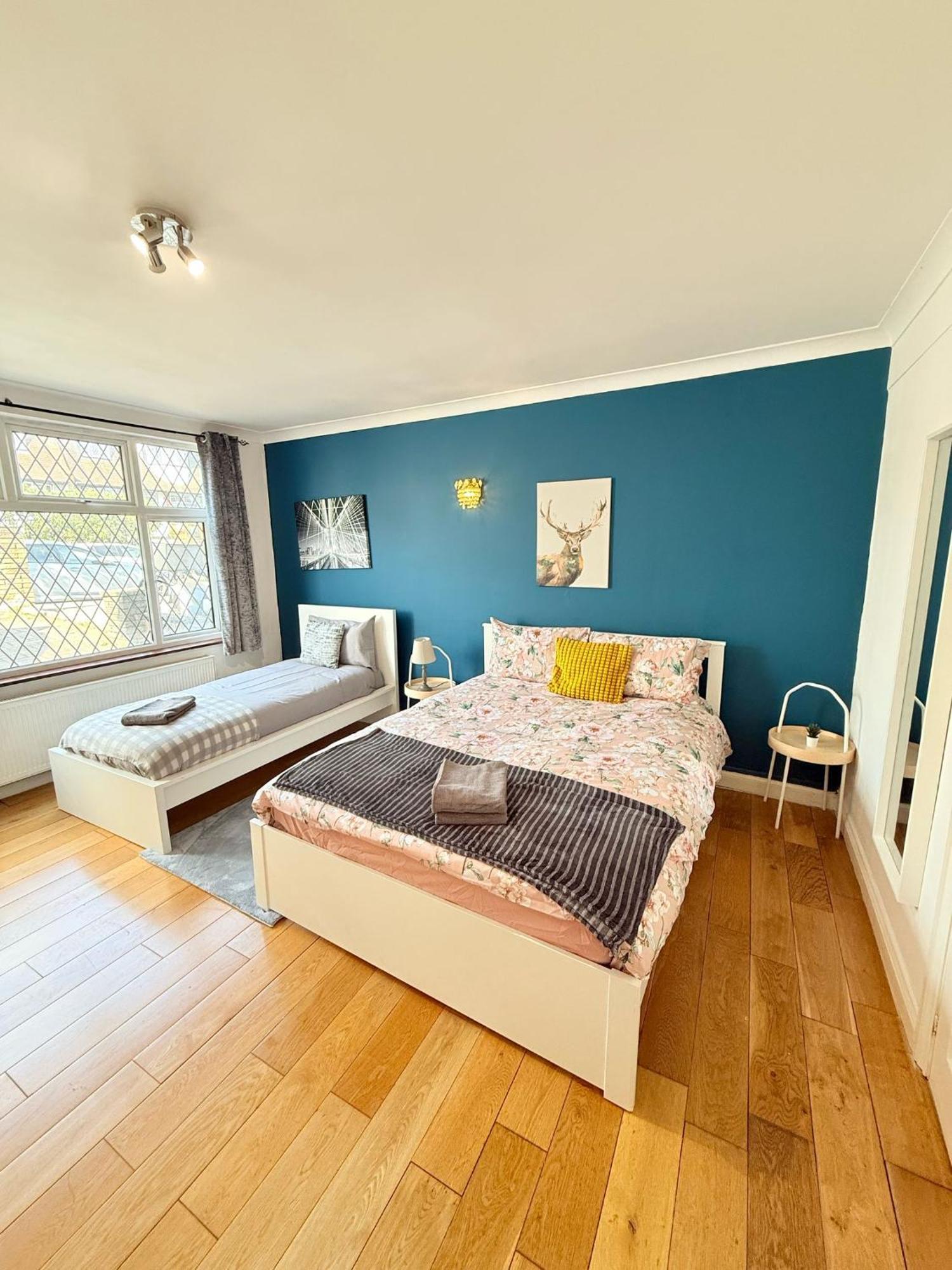 Wembley Rooms Лондон Екстериор снимка